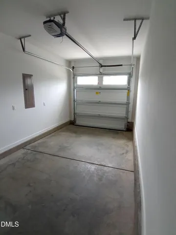 a view of room with an empty space