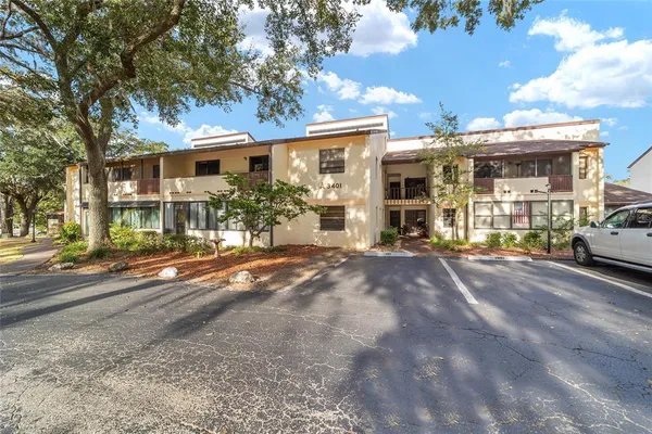 $119,000 | 3401 East Fort King Street, Unit 202, Ocala, FL 34470