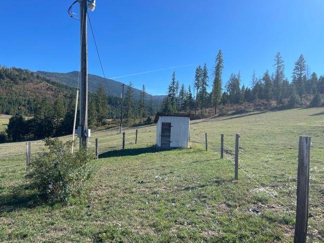 2620 Cedonia-Addy Road Addy, WA 99101 - Photo 19 of 38