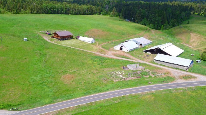 2620 Cedonia-Addy Road Addy, WA 99101 - Photo 3 of 38