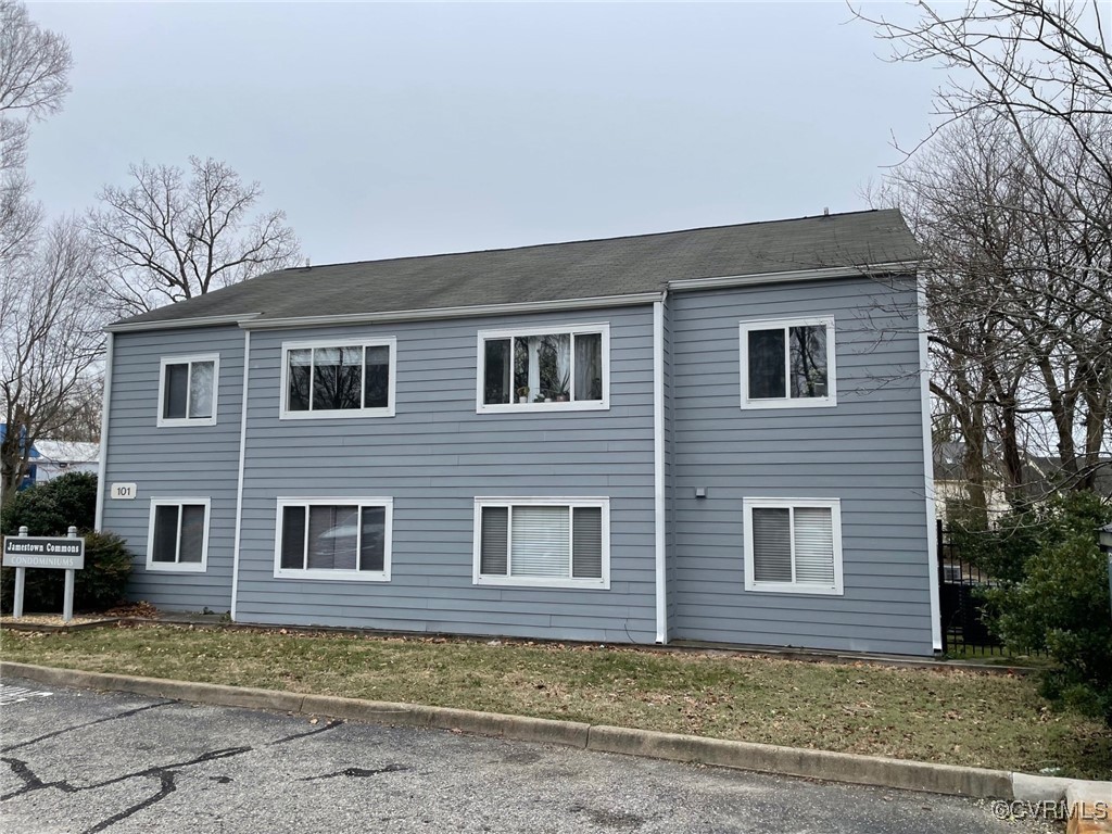 103 Lake Powell Road, Unit E Williamsburg, VA 23185 - Photo 2 of 9