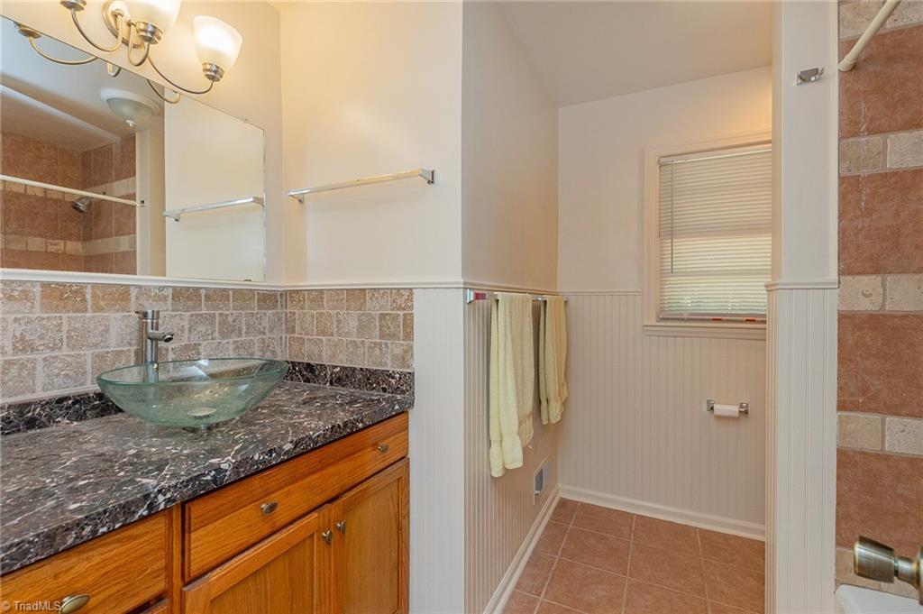 3035 Plantation Road Winston-Salem, NC 27105 - Photo 18 of 28