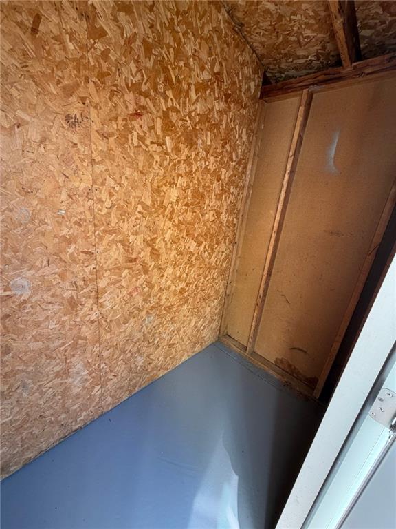 2250 Kings Gate Circle Southwest, Unit B Snellville, GA 30078 - Photo 28 of 31 a view of small space