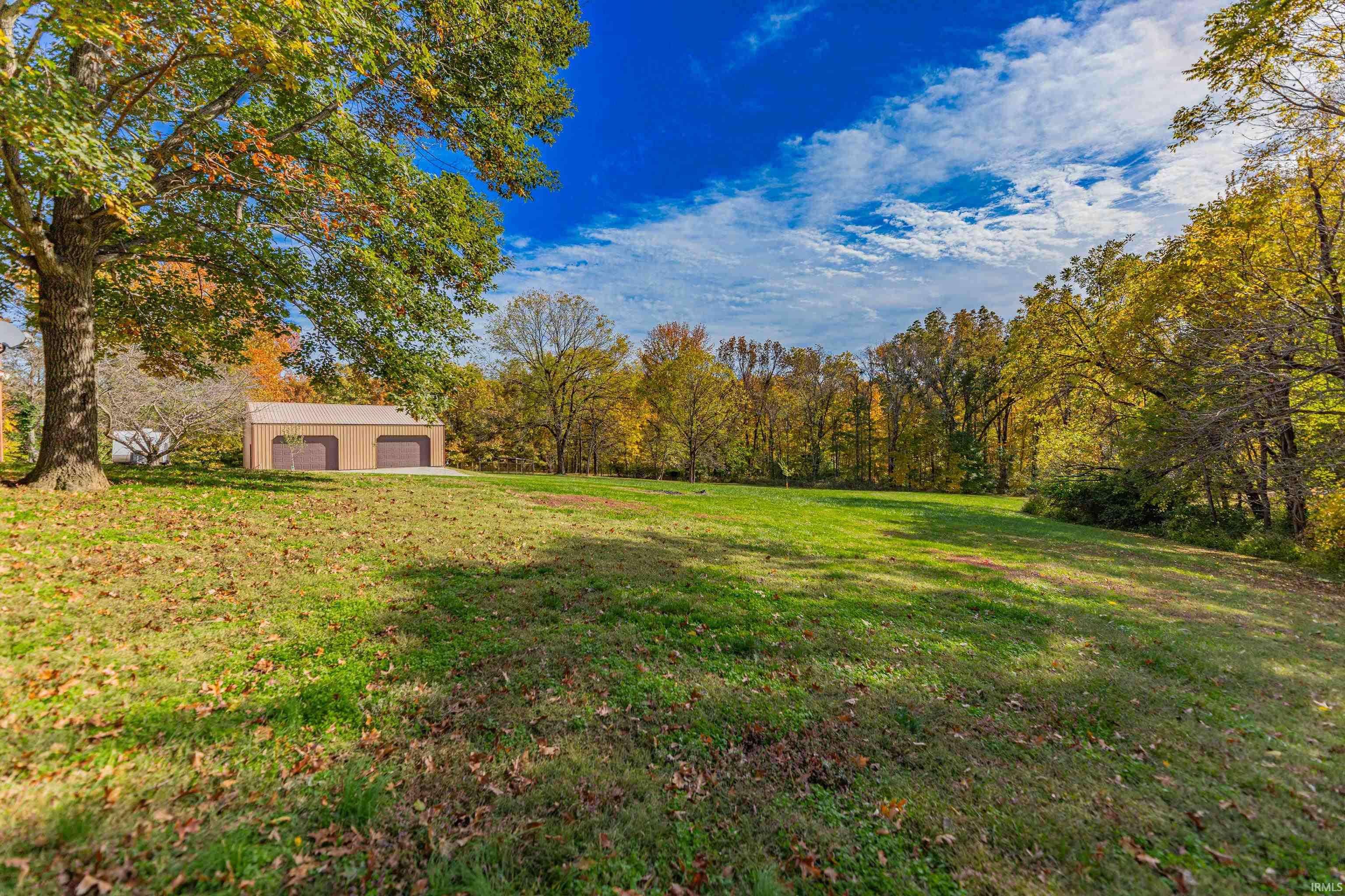 8225 Nation Road Mount Vernon, IN 47620 - Photo 32 of 36