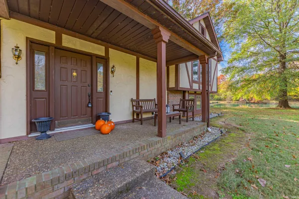 $539,900 | 8225 Nation Road, Mount Vernon, IN 47620