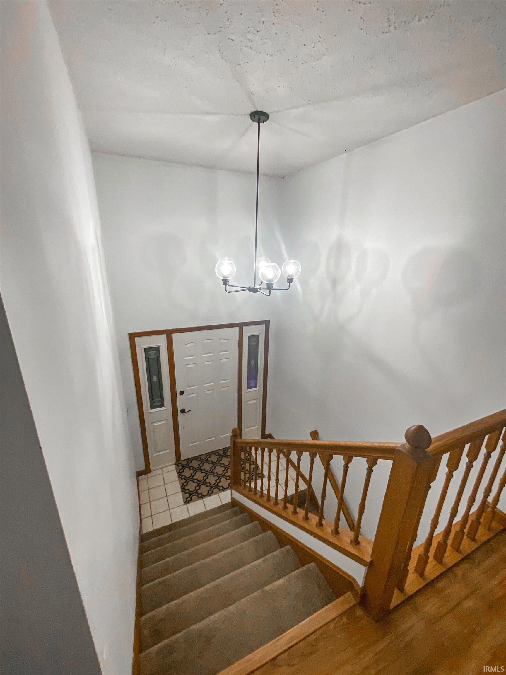 8225 Nation Road Mount Vernon, IN 47620 - Photo 5 of 36