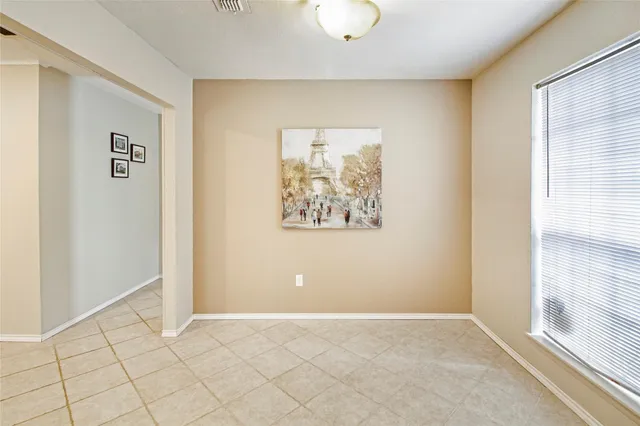 $2,000 | 1915 East Allegro Street, Houston, TX 77080