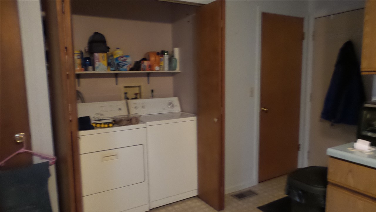 206-208 Spring Street Fremont, IN 46737 - Photo 12 of 17