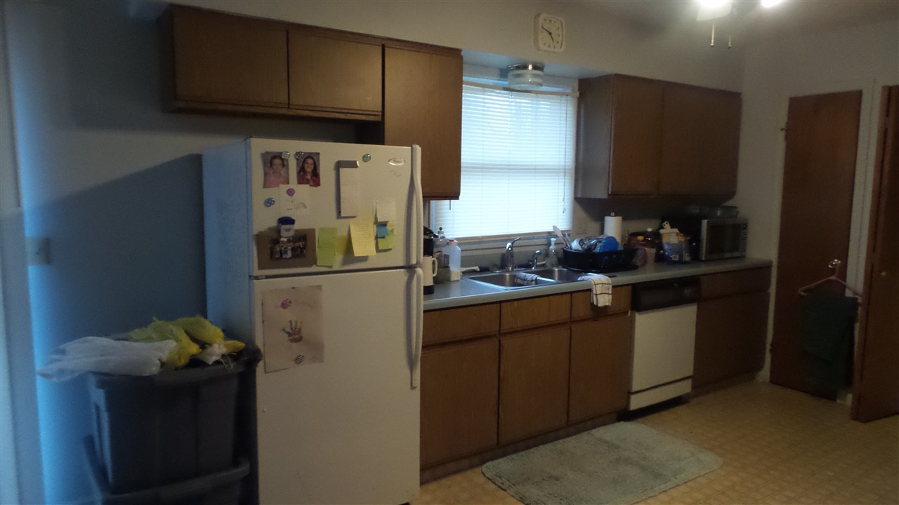 206-208 Spring Street Fremont, IN 46737 - Photo 10 of 17