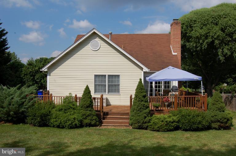 4605 Newington Road Jefferson, MD 21755 - Photo 15 of 20 Exterior Rear