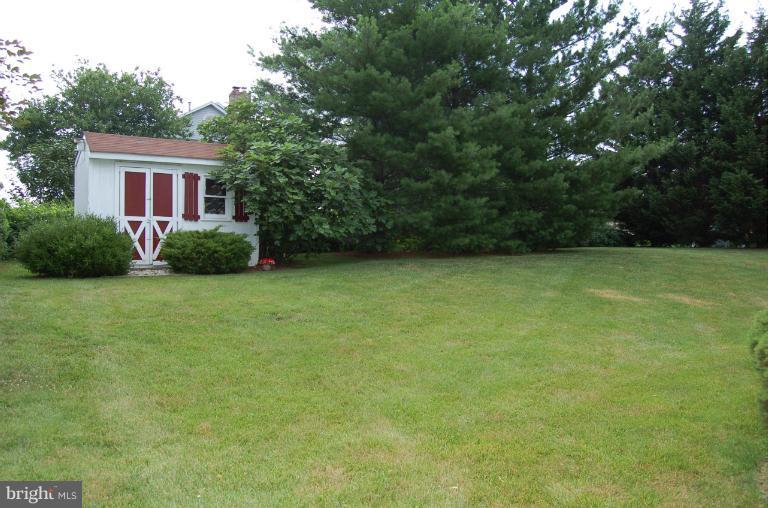 4605 Newington Road Jefferson, MD 21755 - Photo 4 of 20 Back Yard