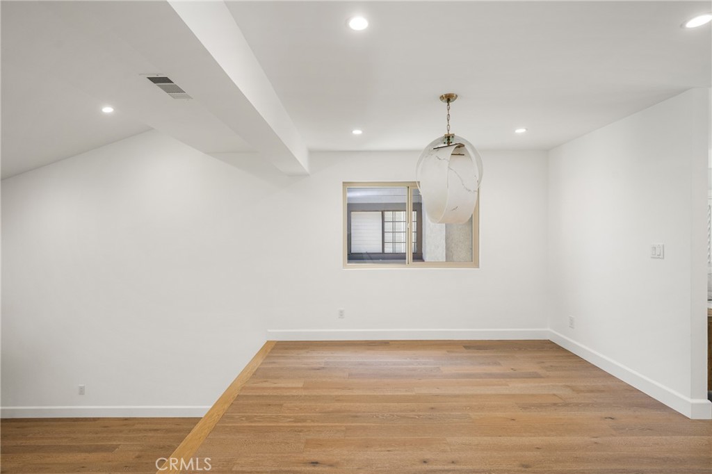 8 Moon Shadow, Unit 8 Irvine, CA 92603 - Photo 8 of 41