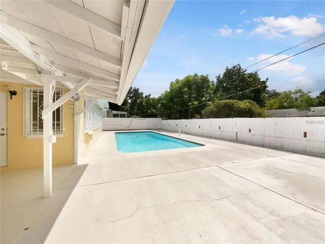 $405,000 | 2214 Winnetka Court, Orlando, FL 32818