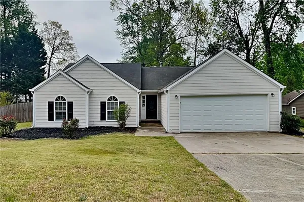 $2,370 | 4018 River Rock Way, Woodstock, GA 30188