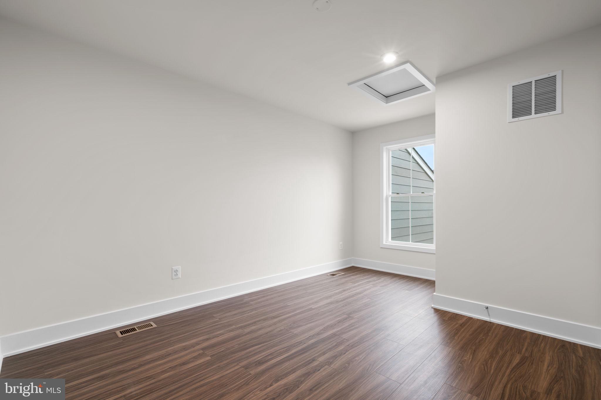 2676 River Birch Road Herndon, VA 20171 - Photo 19 of 49 Gallery Image 19