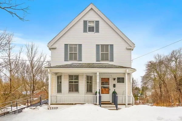 $949,000 | 971 Webster Street, Needham, MA 02492
