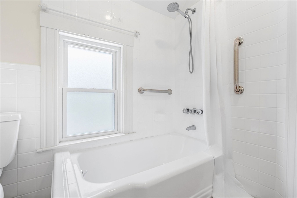 971 Webster Street Needham, MA 02492 - Photo 15 of 37