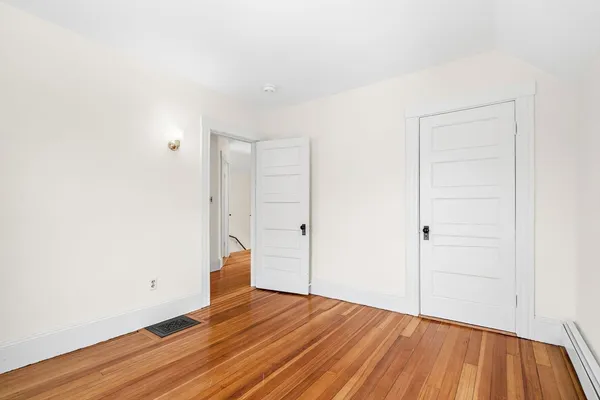 $949,000 | 971 Webster Street, Needham, MA 02492