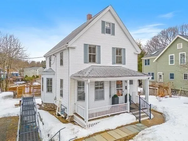 $949,000 | 971 Webster Street, Needham, MA 02492