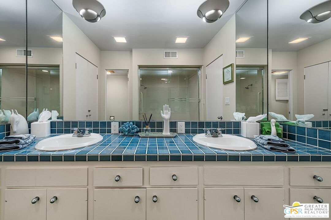 690 West Stevens Road Palm Springs, CA 92262 - Photo 26 of 35