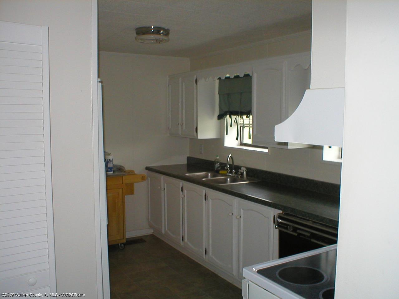 189 Red Oak Road Jasper, AL 35504 - Photo 8 of 15 Gallery Image 8