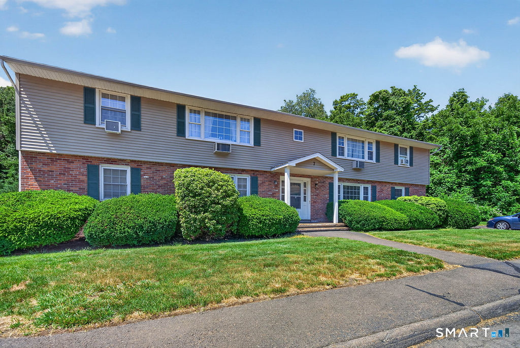 1789 Foxon Road, Unit 7D North Branford, CT 06471 - Photo 2 of 20