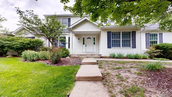 $3,600 | 2425 Foxway Drive, Ann Arbor, MI 48105