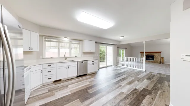 $3,800 | 2425 Foxway Drive, Ann Arbor, MI 48105