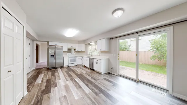 $3,800 | 2425 Foxway Drive, Ann Arbor, MI 48105