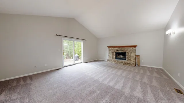 $3,800 | 2425 Foxway Drive, Ann Arbor, MI 48105