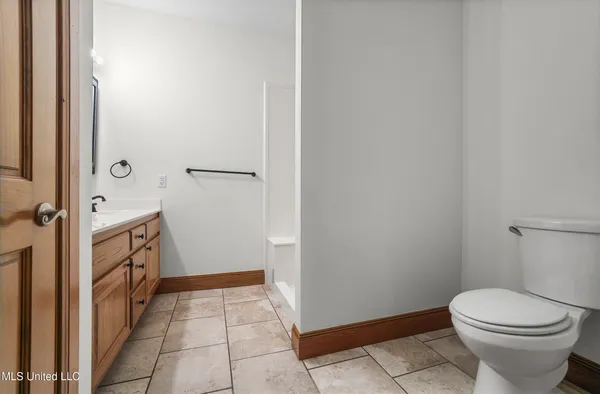 $2,500 | 15301 Parker Road, Biloxi, MS 39532