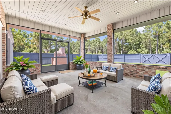 $2,500 | 15301 Parker Road, Biloxi, MS 39532