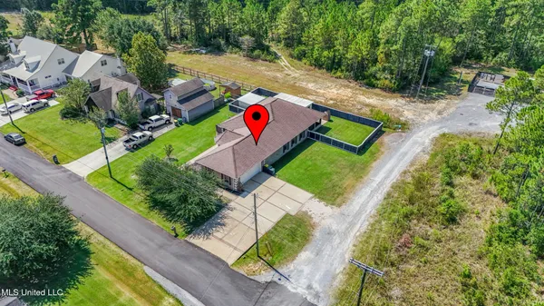 $2,500 | 15301 Parker Road, Biloxi, MS 39532