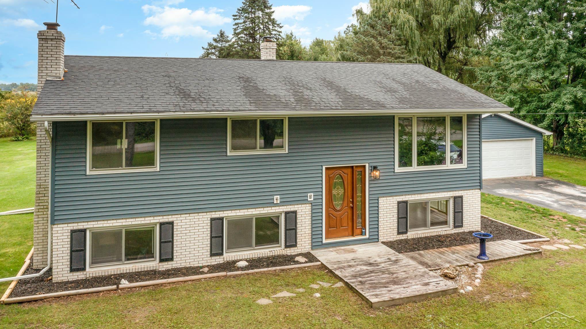 3807 Rogers Road Midland, MI 48642 - Photo 2 of 30 50090269-1.JPG