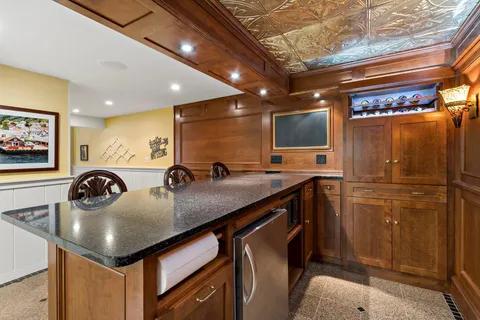 $1,100,000 | 1330 Urbandale Lane North, Plymouth, MN 55447