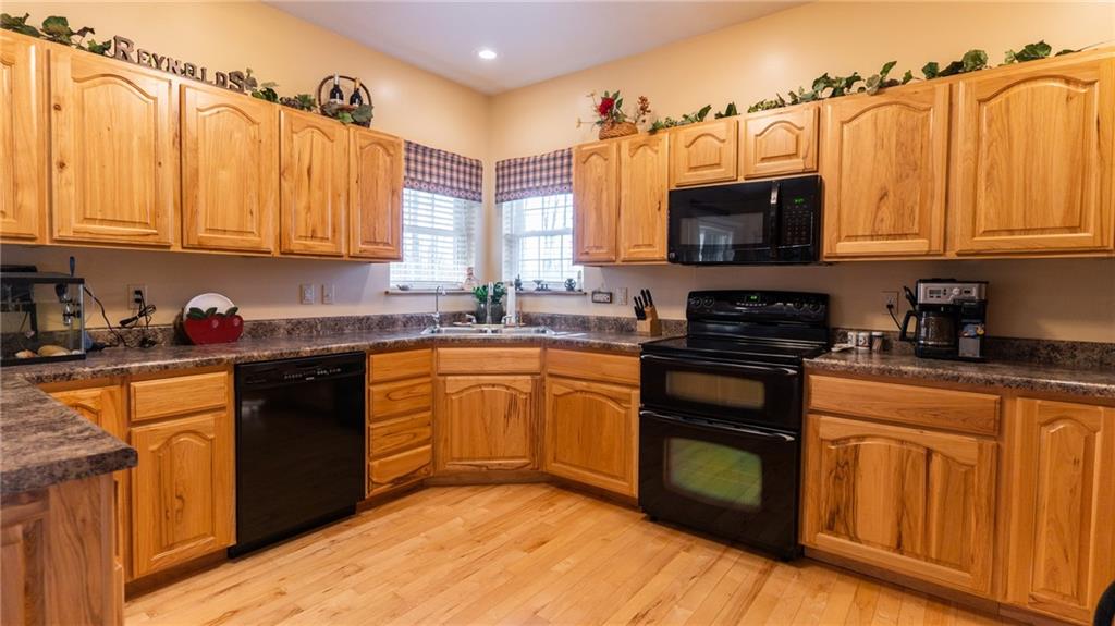 86 Blom Road Grove City, PA 16127 - Photo 11 of 25