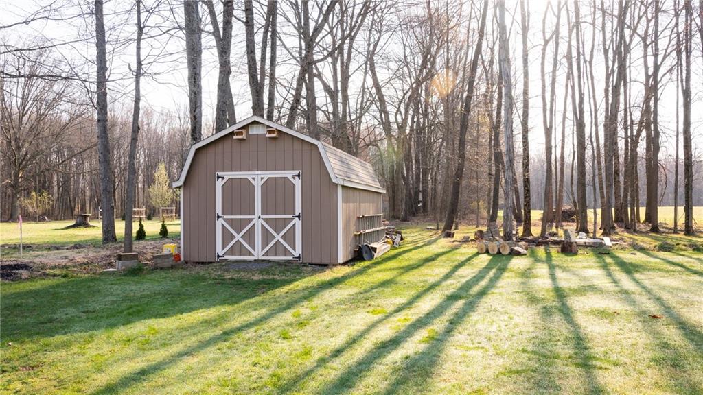86 Blom Road Grove City, PA 16127 - Photo 23 of 25