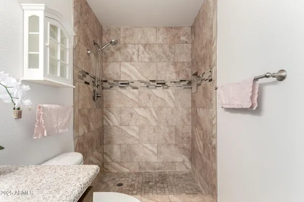 $389,900 | 15022 North 35th Avenue, Phoenix, AZ 85053