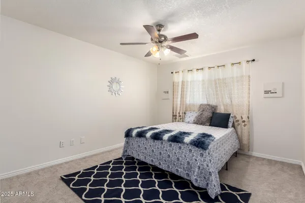 $389,900 | 15022 North 35th Avenue, Phoenix, AZ 85053