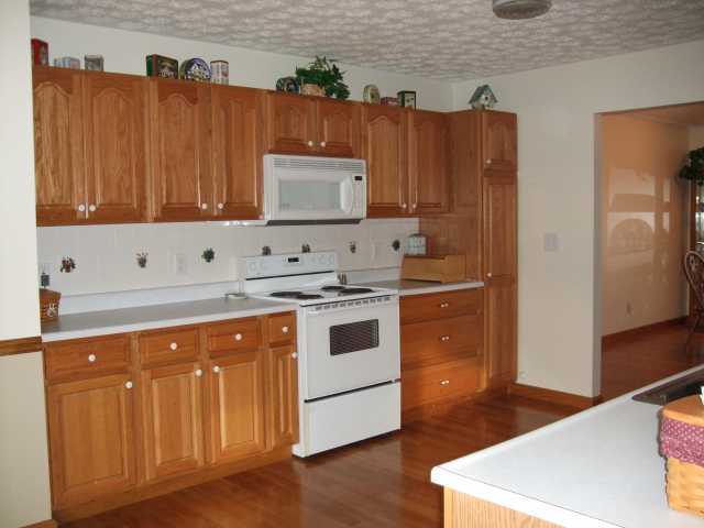 8534 Patterson Road Hilliard, OH 43026 - Photo 5 of 17 Gallery Image 5
