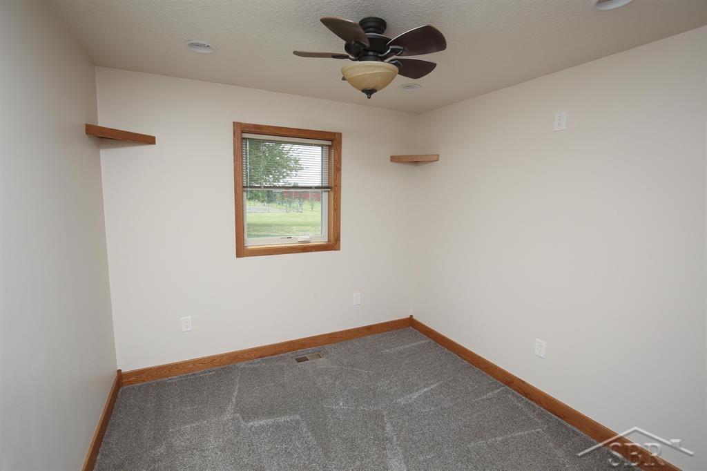 32 East Baker Road Hope, MI 48628 - Photo 25 of 66