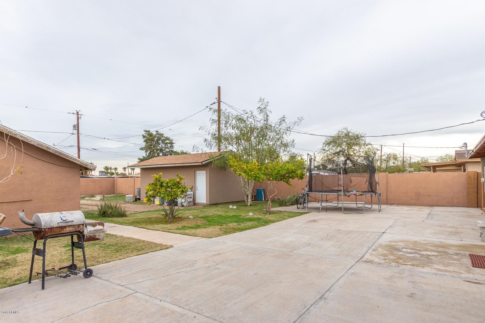 1532 West Chipman Road Phoenix, AZ 85041 - Photo 27 of 37 0027-Chipman - 1532 (30)