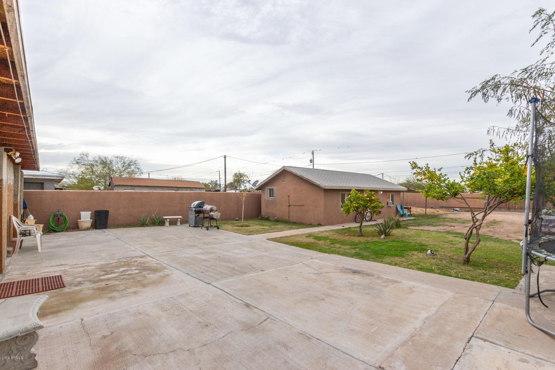 1532 West Chipman Road Phoenix, AZ 85041 - Photo 29 of 37 0029-Chipman - 1532 (32)