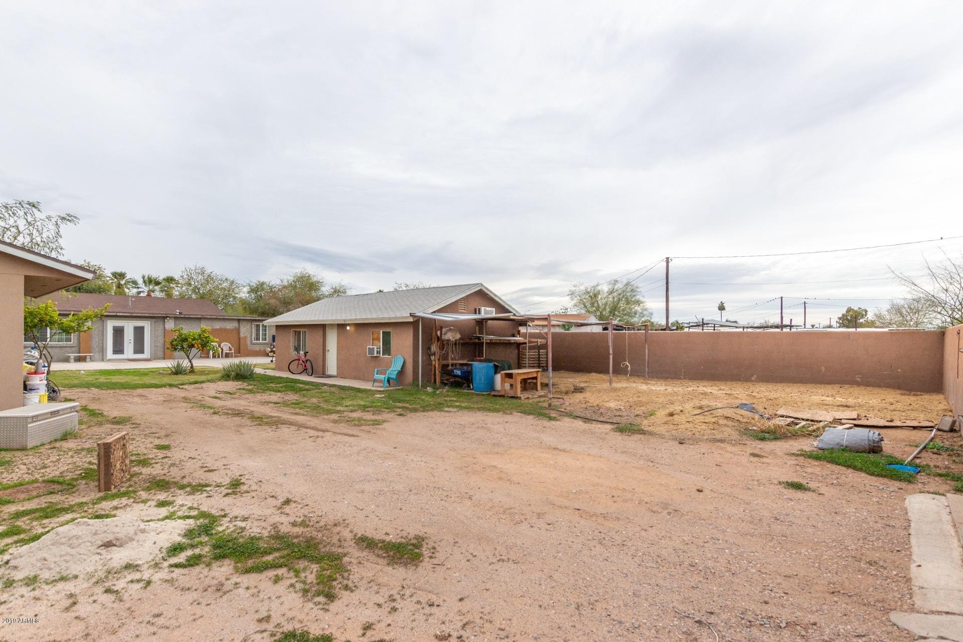 1532 West Chipman Road Phoenix, AZ 85041 - Photo 31 of 37 0031-Chipman - 1532 (34)