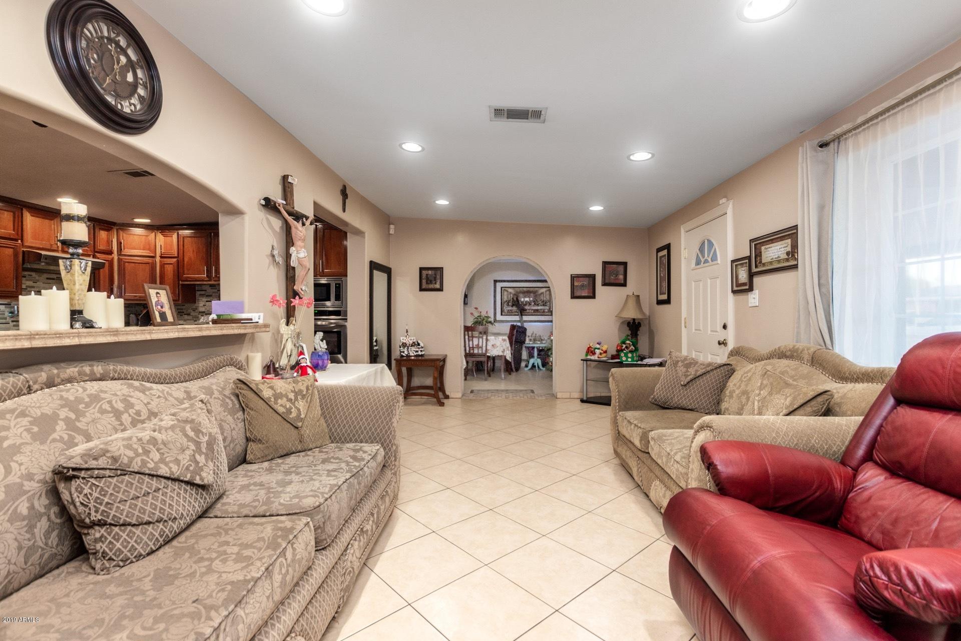 1532 West Chipman Road Phoenix, AZ 85041 - Photo 8 of 37 0008-Chipman - 1532 (7)