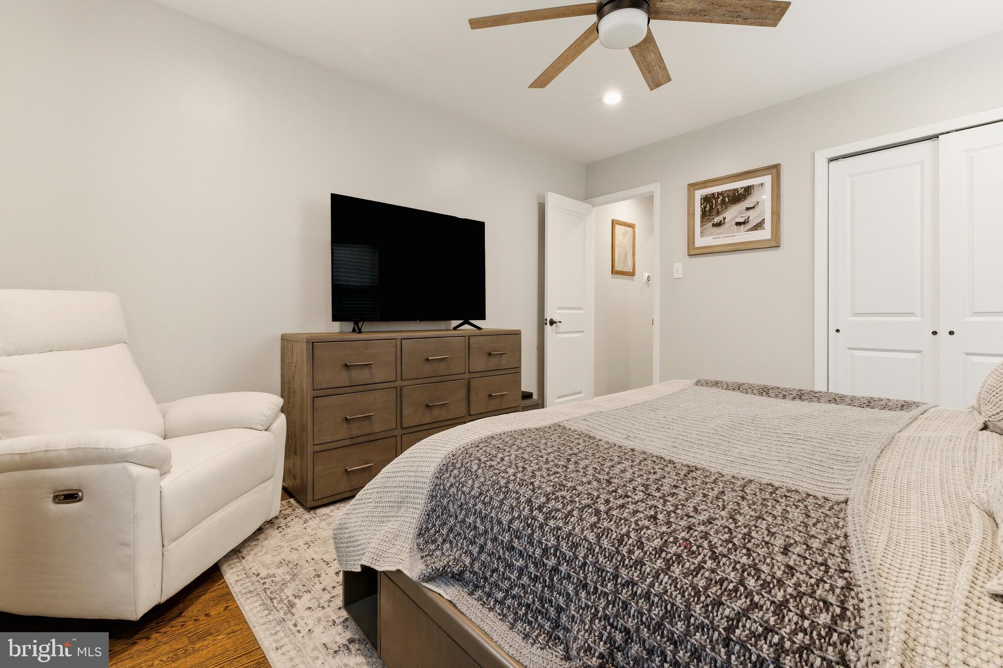 76 Pancoast Boulevard Delran, NJ 08075 - Photo 15 of 36 a bedroom with a bed and a flat screen tv