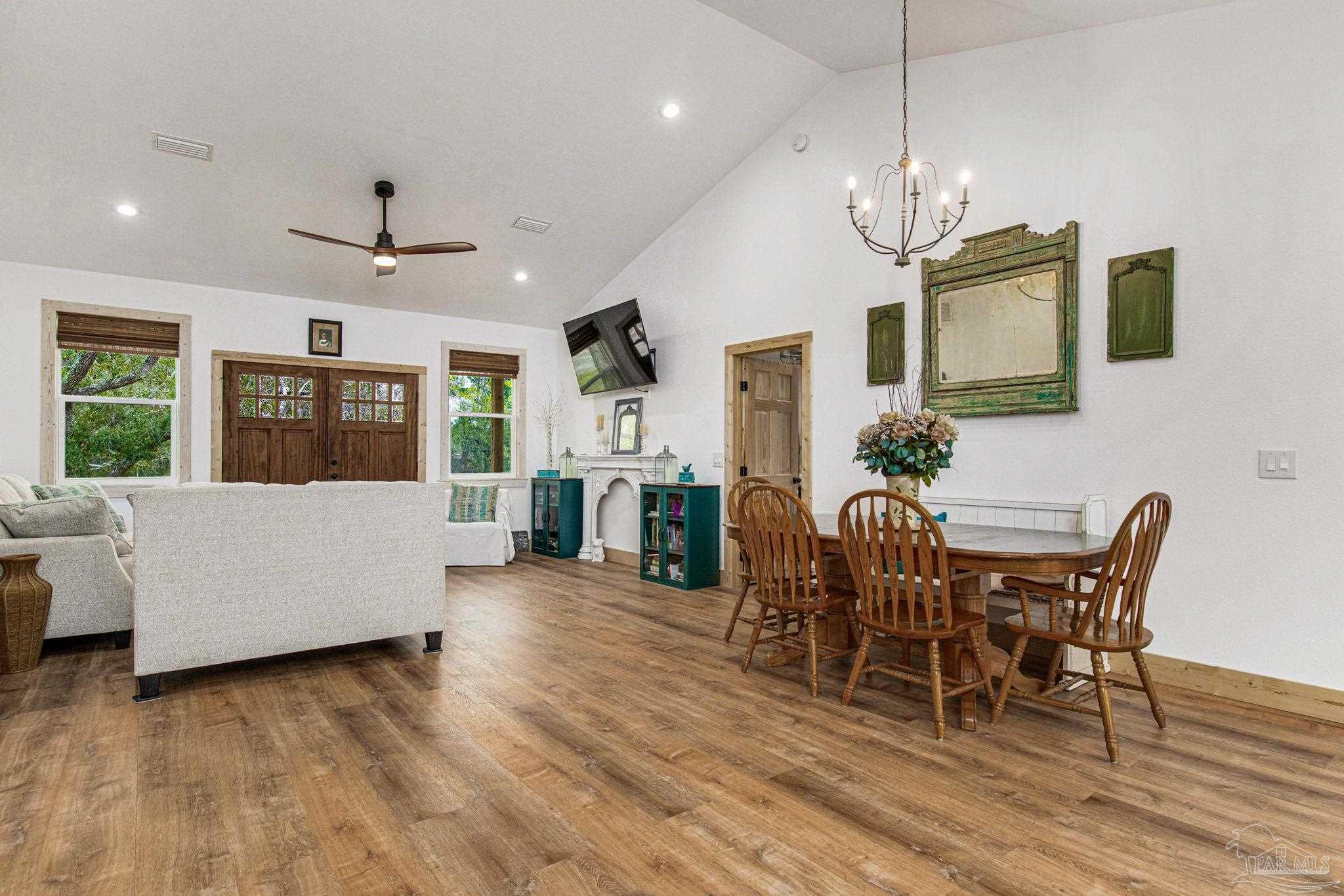 1797 Pearson Road Milton, FL 32583 - Photo 4 of 33 Gallery Image 4