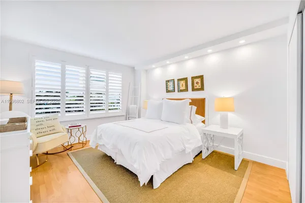 $7,000 | 199 Ocean Ln Drive, Unit 306, Key Biscayne, FL 33149