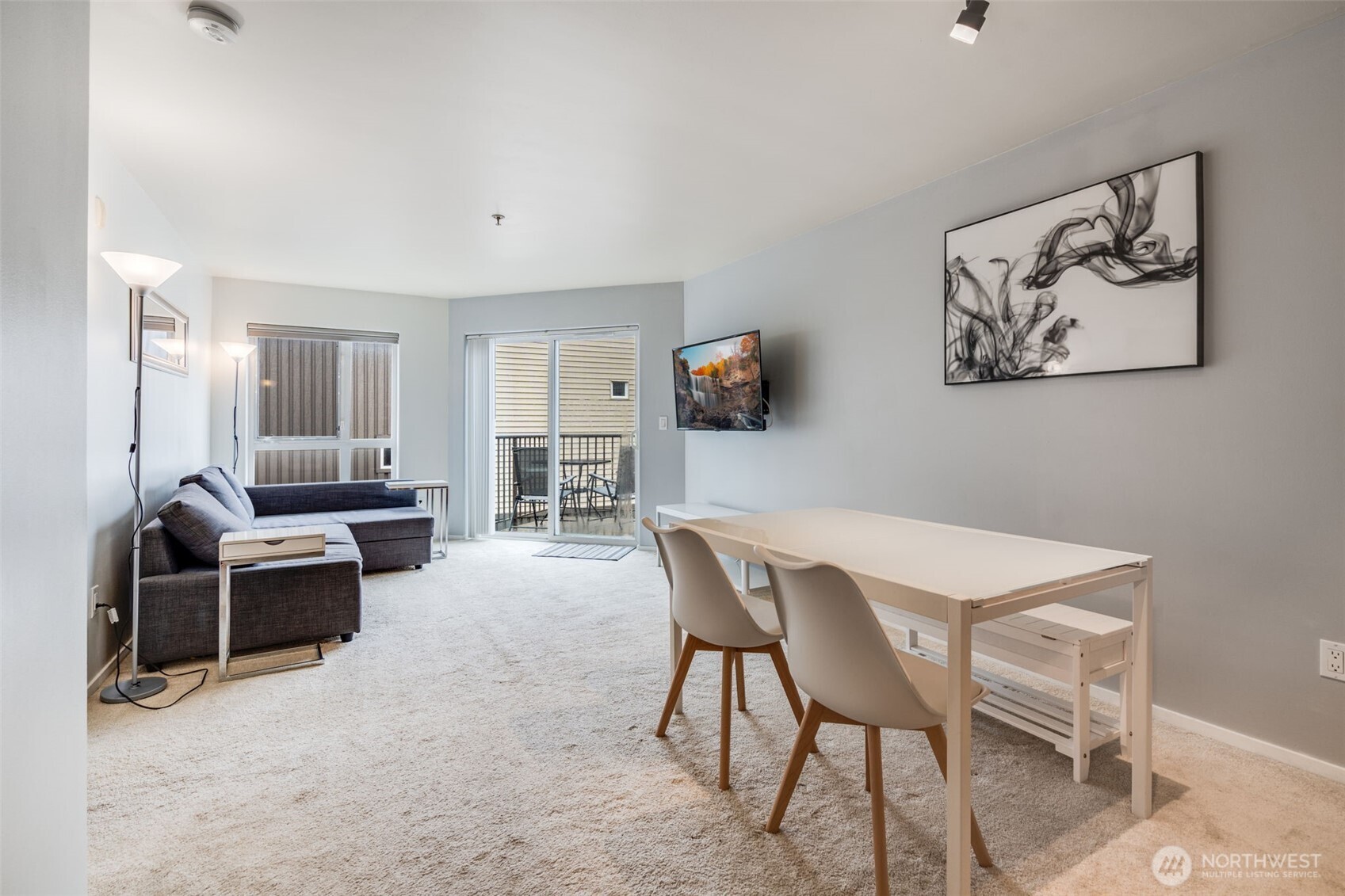 4020 Aurora Avenue North, Unit 403 Seattle, WA 98103 - Photo 19 of 37