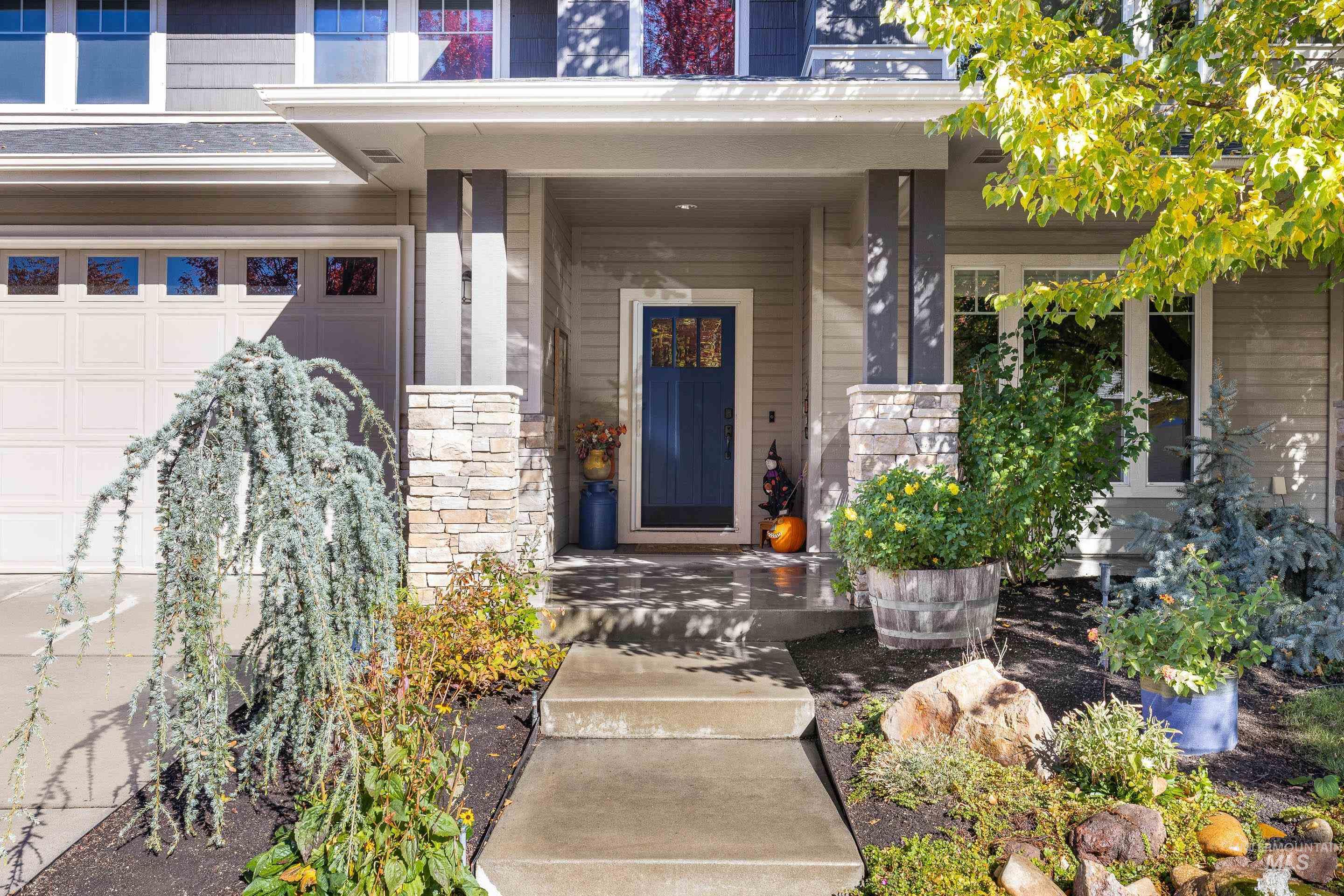 836 West Colbert Street Meridian, ID 83646 - Photo 2 of 2